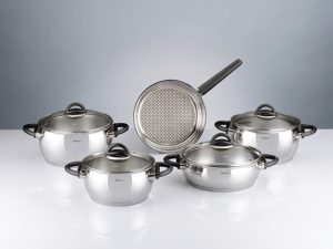 Кастрюля из нерж.стали, 3.6 л, ф 24 х 8, фурнитура черная, серия Bahama Black, HISAR