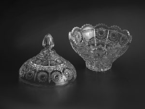 Конфетница стеклянная с крышкой, 170 мм, Мэй-жи (Mey-ji), SAKURA