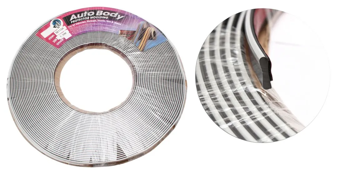 Наклейка-молдинг 609-32113A-30 Chrome (12мм*30м) плоский профиль