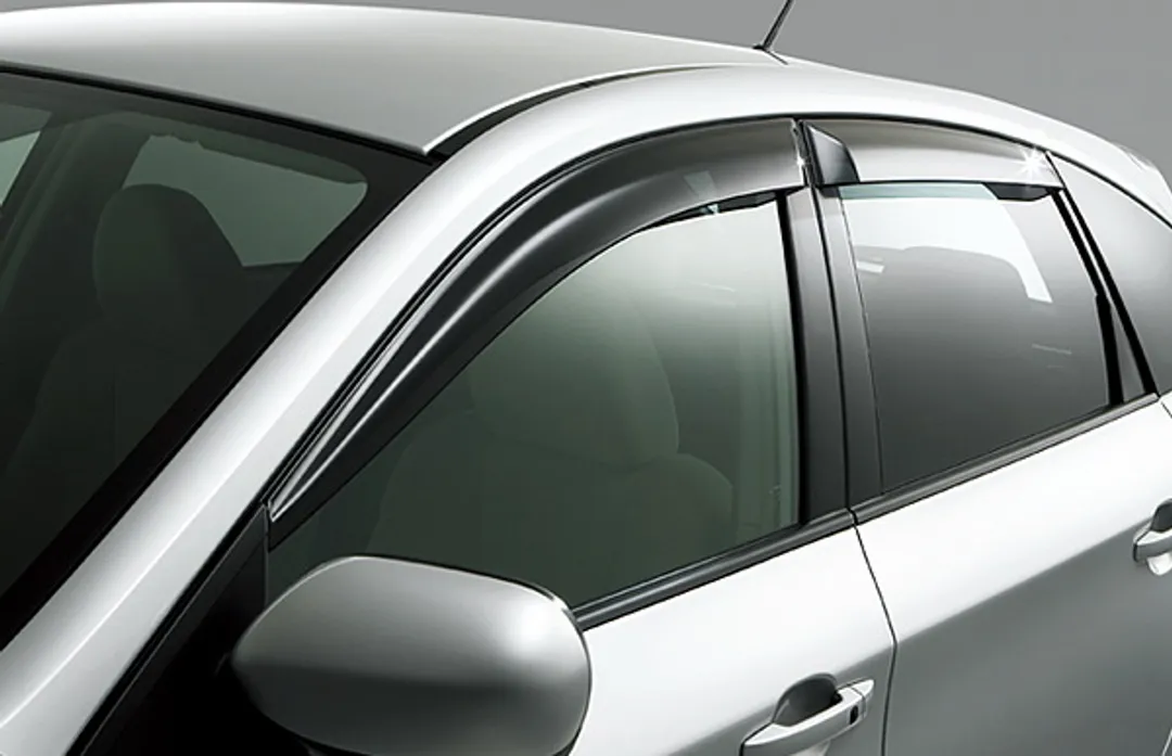 Ветровик (364) Mazda MPV (1999-2009г) 5дв. (4пр)