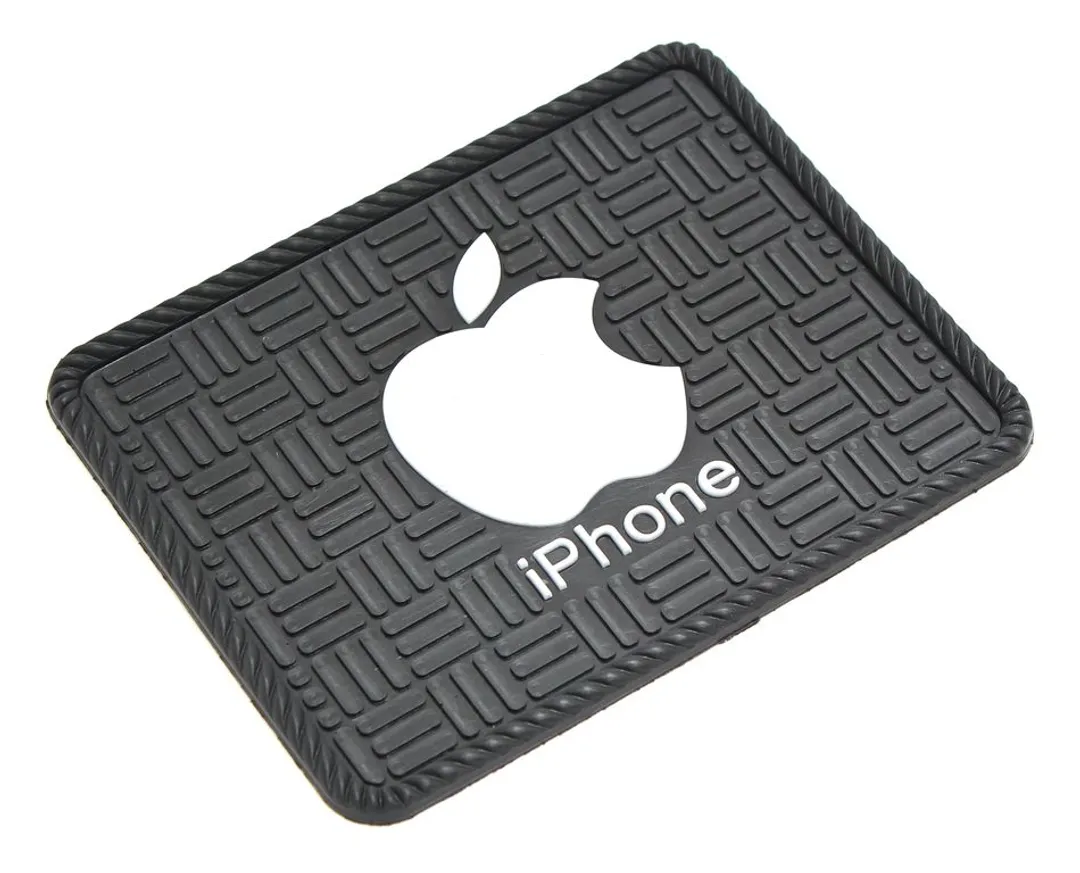 Коврик на панель SM-32 iPhone 16,5*12,5cm