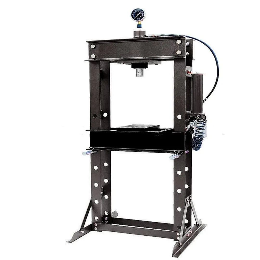 Быстросъемный адаптер (M5x0.45внутр.резьба/1/8»наружн.резьба)