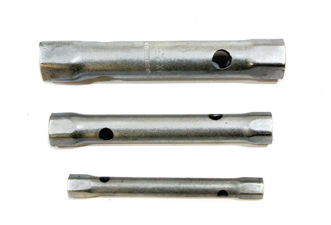 Ключ торцевой трубчатый 24×27мм