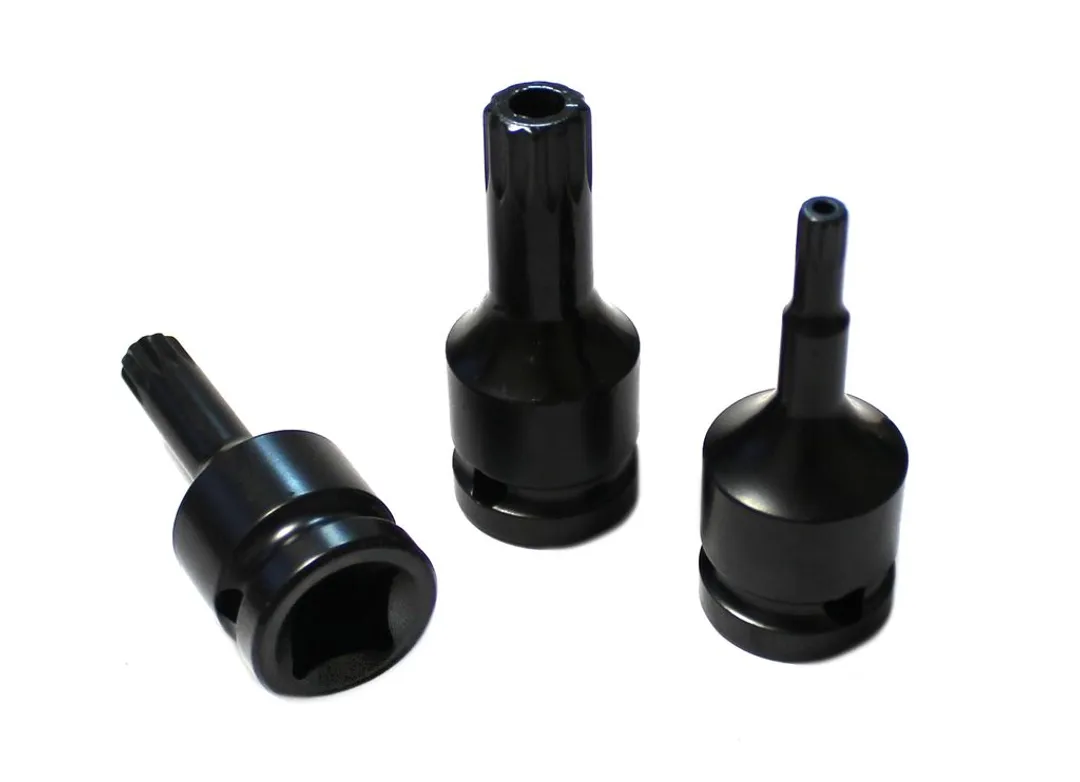 Головка-бита SPLINE ударная M12 с отверстием, 1/2»