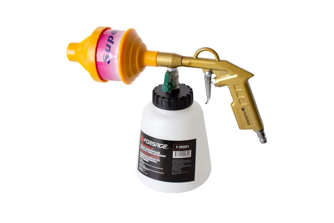 Пистолет пневматический»Tornado» для химчистки салона а/м с насадкой-пеногенератором (емкость1л,6bar,расход воздуха 120л/мин)