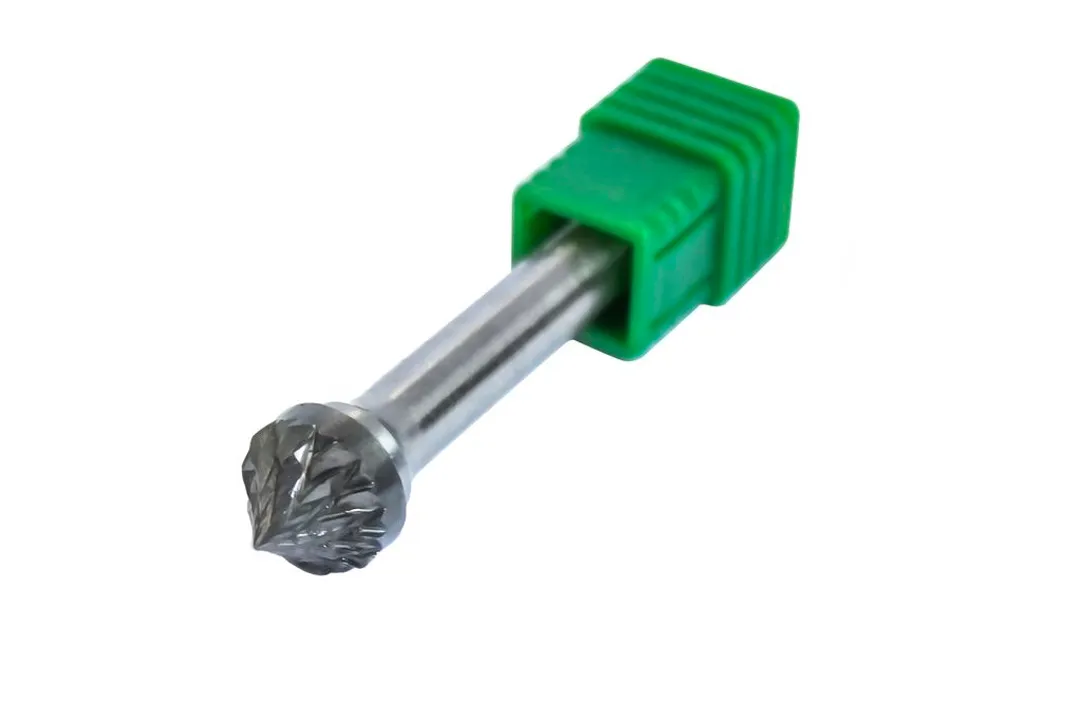 Шарошка коническая »пика»по металлу(Ø 6мм,Ø хвостовика 6мм),в пластиковом футляре