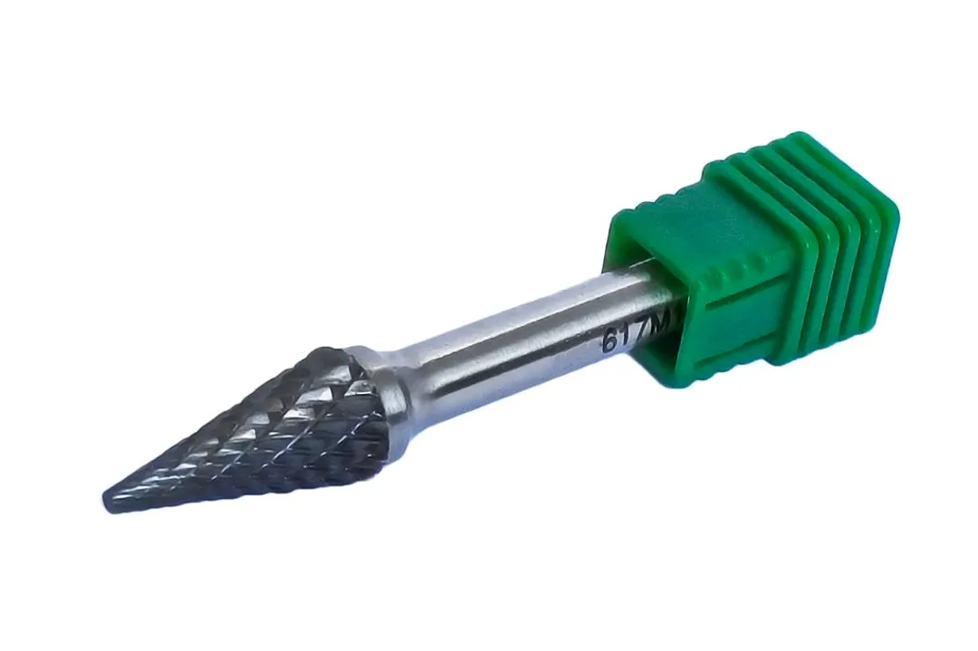 Шарошка коническая по металлу(Ø 8мм,Ø хвостовика 6мм),в пластиковом футляре