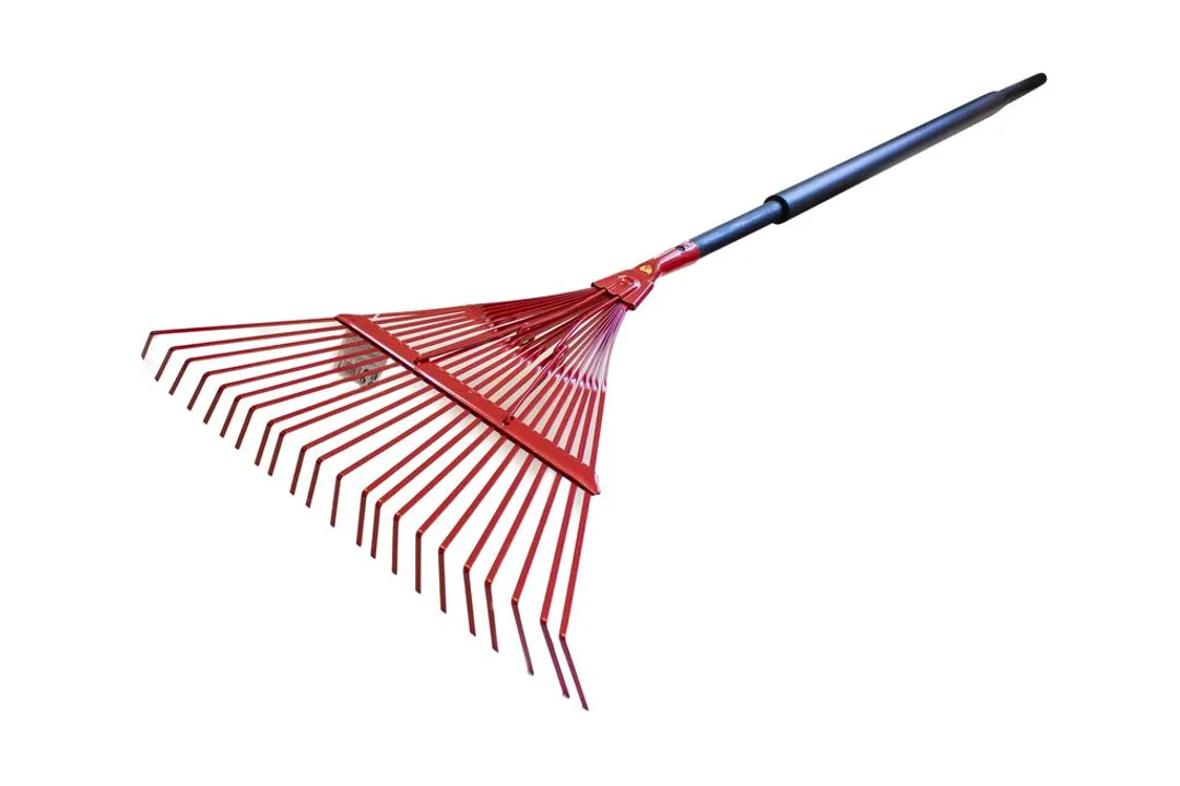 Грабли веерные с пластиковой рукояткой (22 зуб.,L-1800мм,ширина-530мм)