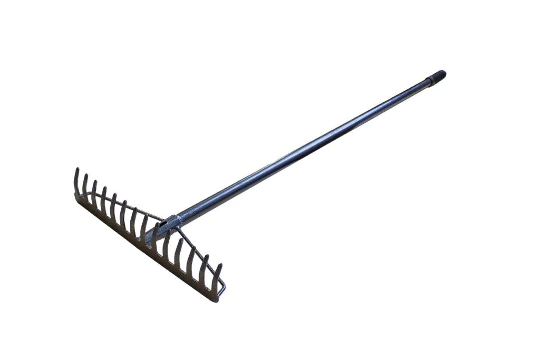 Грабли с металлической рукояткой(14-зуб., L-1300мм, ширина-350мм)