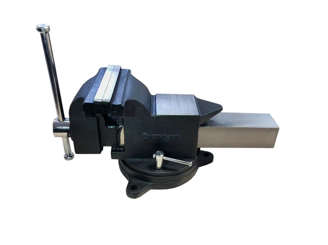 Тиски стальные поворотные с наковальней 6»-150мм