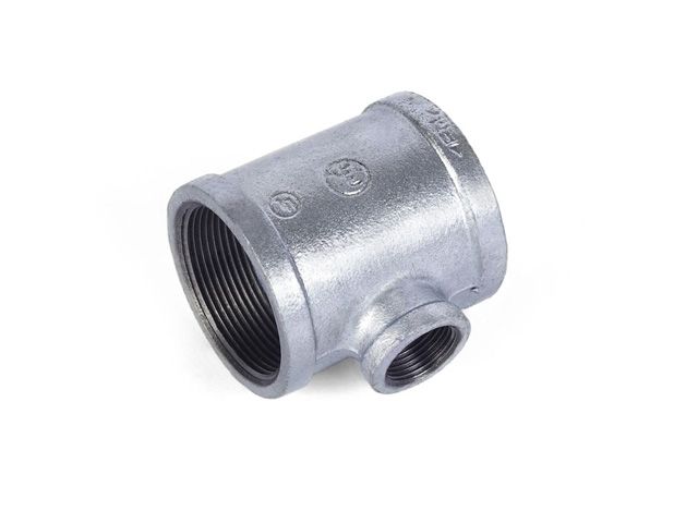 Тройник ред. 2″ х 1″ чугун оцинк., AV Engineering